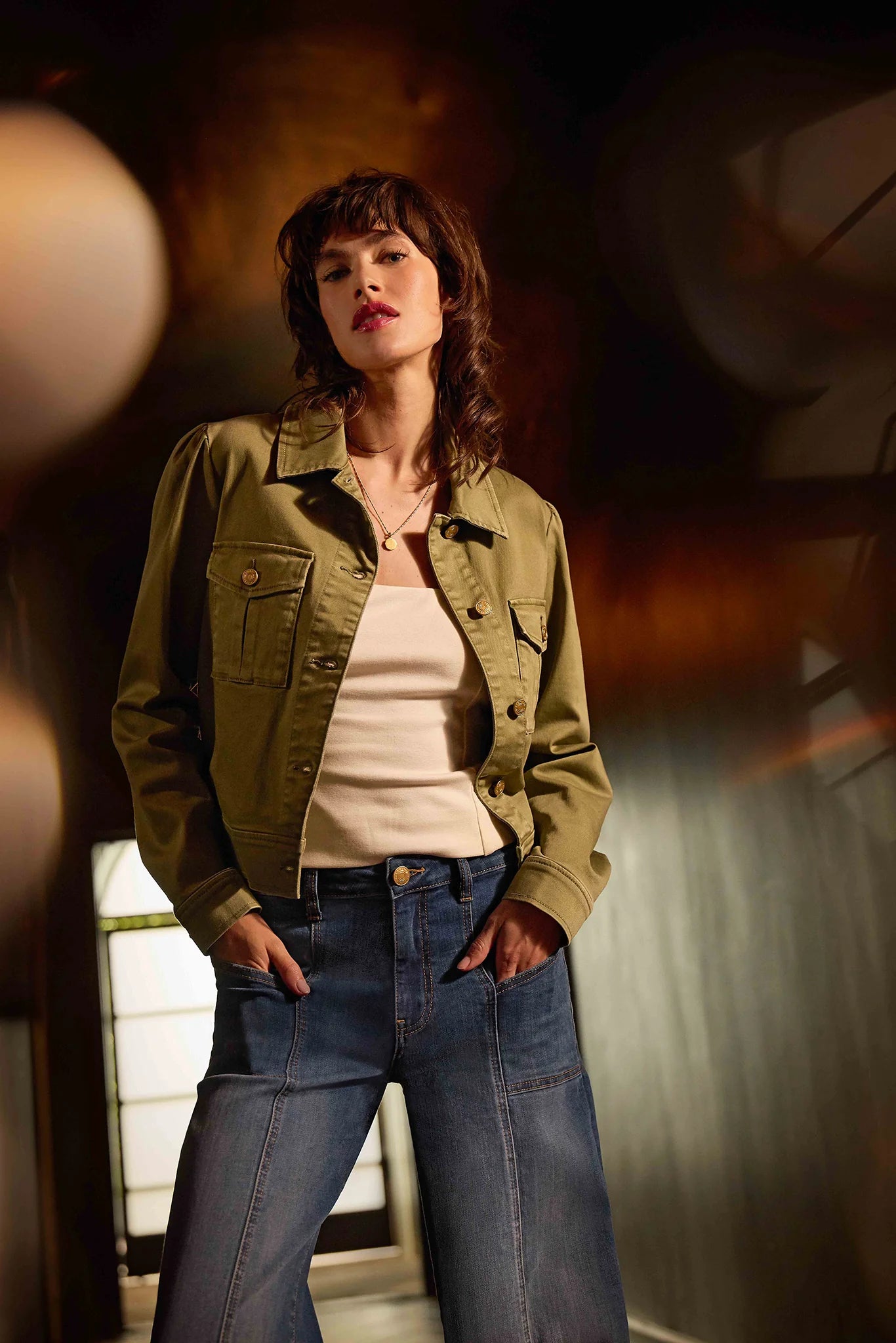 Lifestyle image (styled with jeans)