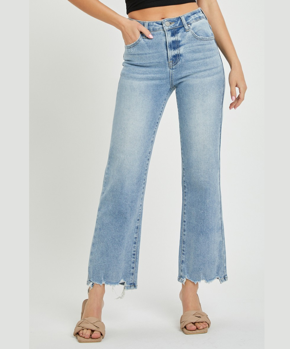 Distressed raw hem detail – Risen Jeans style RDP5459